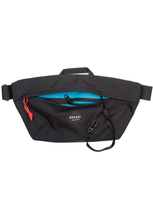 CROSSBODY
