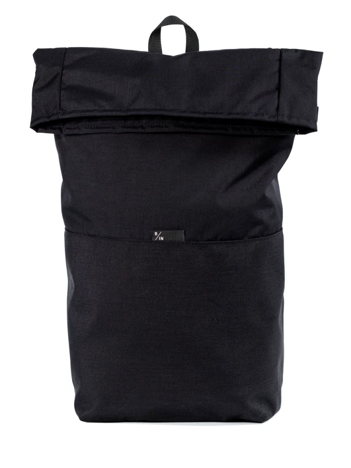 The all-black Ayo Cordura backpack model from Braasi